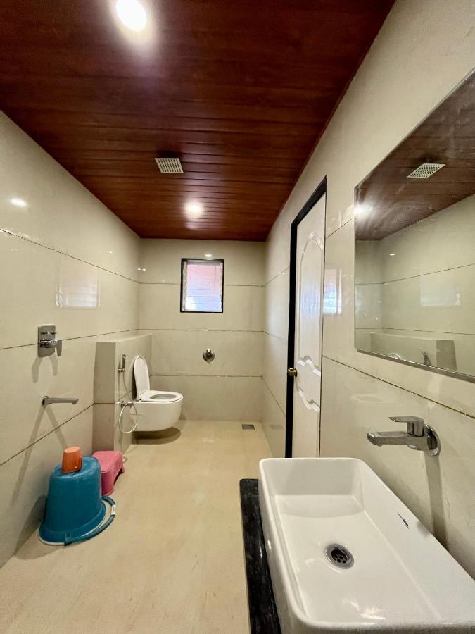 Hotel Jeet Paradise Phaltan Exterior foto